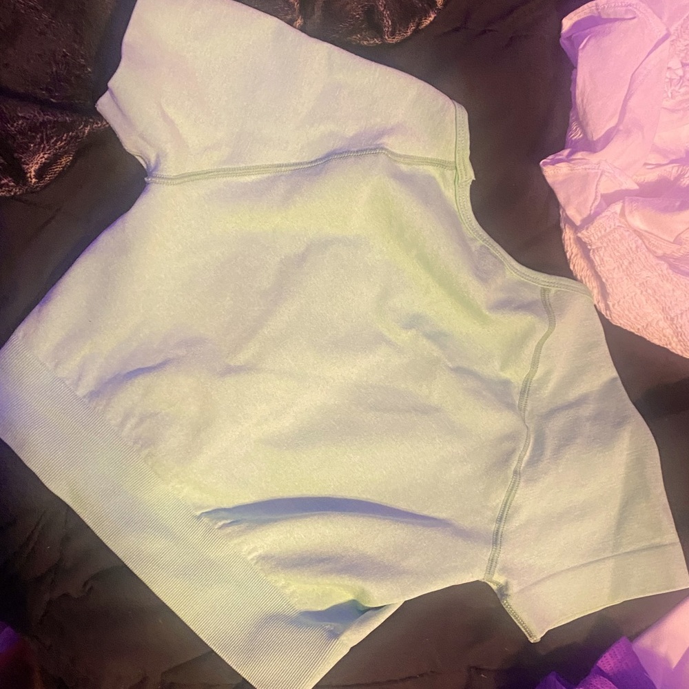 light green active workout top